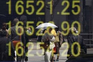 Global bond yields have risen in sympathy with depressed sentiment, adding to nervousness over when the Federal Reserve might decide to raise rates. (Reuters) Global bond yields have risen in sympathy with depressed sentiment, adding to nervousness over when the Federal Reserve might decide to raise rates. (Reuters)