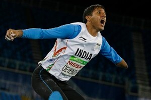 devendra jhajharia, devendra jhjharia gold, devendra jhajharia rajasthan, rajasthan govt devendra jhajharia, rajasthan government award devendra jhajharia