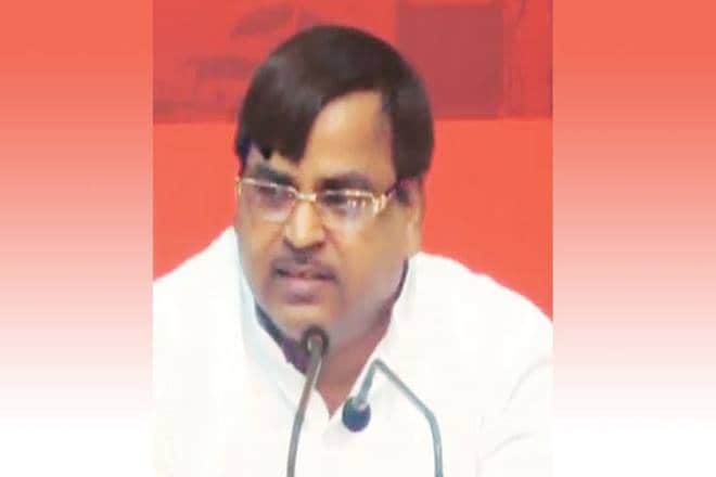 gayatri prajapati, up minister gayatri prajapati, minister gayatri prajapati