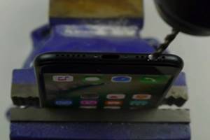 iphone 7, iphone 7 headphone jack, iphone 7 fake video, iphone 7 drill, iphon 7 drilling