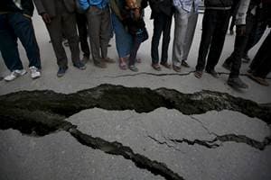 The offshore quake hit at 6:53 am (2253 GMT Friday) and woke people from their sleep in Davao, a major city of about 1.5 million located 100 kilometres to the northwest, said officials. (Reuters)