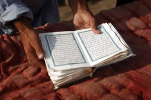 quran, pooja kushwaha, hindu muslim, musliam community, holy book, holy quran, qoran