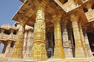 The Somnath Trust, which met here today, decided to deposit about 6 kg gold under the government's monetisation scheme. (Reuters)