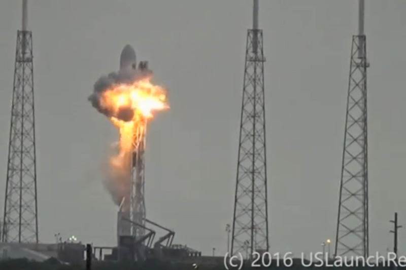 spacex falcon 9, spacex launch failure, spacex explosion, spacex falcon 9 landing, spacex falcon 9 explosion, spacex falcon 9 landing video, spacex falcon 9 rocket launch, spacex falcon 9 rocket crash