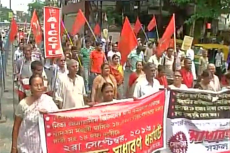 bharat bandh, bharat bandh 2016, bharat bandh today, bharat bandh mumbai, bharat bandh news, bharat bandh delhi, bharat bandh bangalore, bharat bandh kolkata, bharat bandh tomorrow, bharat bandh date, nationwide strike, nationwide strike in India, strike, trade union strike, trade union bandh, trade union strike 2016, nationwide strike tomorrow, Narendra Modi, Narendra Modi news, modi news, latest news, news on trade union, latest news trade union strike, india strike, india strike news, india strike 2016