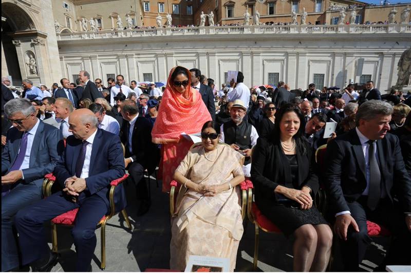 Mother Teresa,Mother Teresa canonization,Mother Teresa news, Mother Teresa latest news, Mother Teresa canonization news