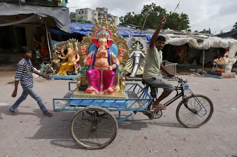 Ganesh Chaturthi, Ganesh Chaturthi 2016, ganpati bappa, ganesh chaturthi, Amitabh Bachchan, Amitabh Bachchan news, anupam kher, celebration, ganesh chaturthi photos, ganpati bappa photos, ganesh chaturthi 2016 photos, ganesh chaturthi mumbai, Lord Ganesha, ganesh chaturthi hyderabad, ganesh chaturthi jammu, ganpati festival, ganpati festival 2016, ganpati bappa images, ganpati bappa pics, vinayaka chaturthi, vinayaka chaturthi 2016, photos