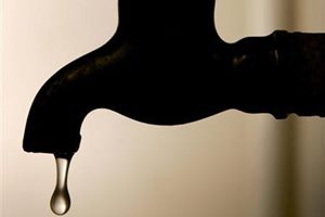 Unless the country starts conserving water and re-uses it by recycling, besides addressing issues like contamination of drinking water, these experts believe a major water crisis is just round the corner. (Source: Reuters)