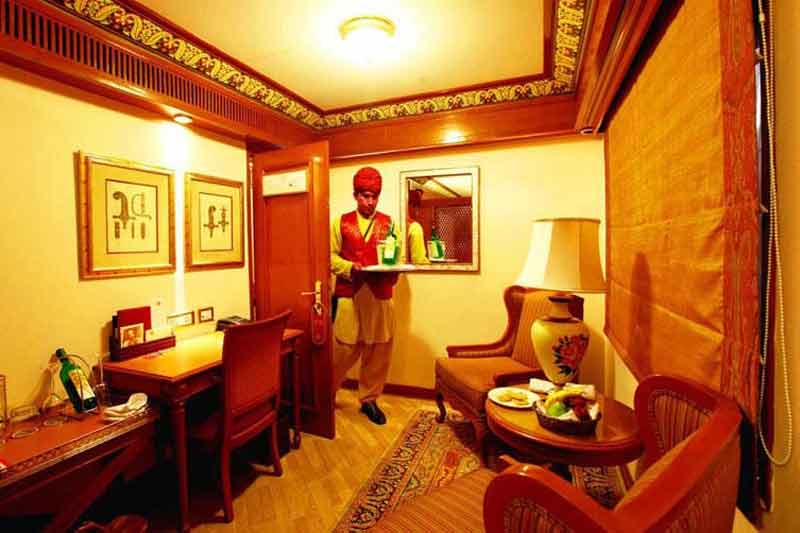 Maharajas Express, Maharajas Express award, Maharajas Express luxury award, Maharajas Express royal journey, Maharajas Express pictures, Maharajas Express images