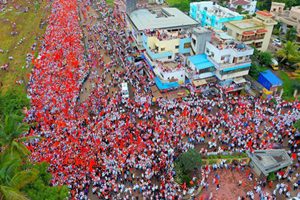 Maratha Community people participate in a "Maratha Karnti Morcha" demanding reservation. (PTI)