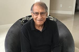 The award was presented to Sehgal, who has committed most of his wealth to philanthropy in India, at the third annual American Bazaar Philanthropy Dialogue and Dinner here last week. (Facebook)