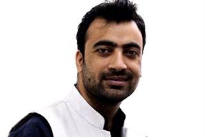 basharat ali, kashmir reader, basharat ali kashmir reader, basharat ali dawn, basharat ali kashmir, basharat ali burhan wani, burhan wani, kashmir, kashmir unrest, india, pakistan, hizbul mujahideen, saheed burhan wani, who is basharat ali, basharat ali on kashmir, basharat ali on india