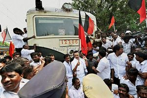 cauvery issue, cauvery water issue, water issue cauvery river, cauvery river water issue