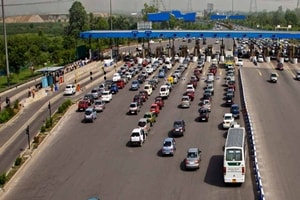toll tax suspended, modi decision to ban rs 1000, rs 5000 notes, no toll tax for two days, toll tax abolished for two days, tax abolished for two days, no toll tax till nov 11, nov 11 toll tax
