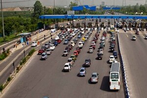 toll tax suspended, modi decision to ban rs 1000, rs 5000 notes, no toll tax for two days, toll tax abolished for two days, tax abolished for two days, no toll tax till nov 11, nov 11 toll tax
