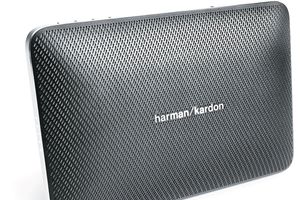 In the box, you’ll get the Esquire 2 unit, one Micro USB cable and a quick-start guide; the latter not really needed as the audio system is fairly simple to configure with the audio source, be it a mobile phone, tablet or laptop. In the box, you’ll get the Esquire 2 unit, one Micro USB cable and a quick-start guide; the latter not really needed as the audio system is fairly simple to configure with the audio source, be it a mobile phone, tablet or laptop.