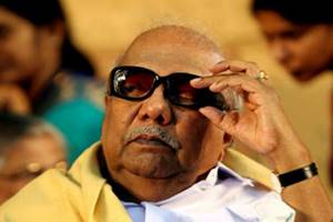 DMK President M. Karunanidhi said it was a wonder that Governor Ch. Vidyasagar Rao handed over the portfolios handled by Jayalalithaa, 68, to Panneerselvam based on her advice. (PTI)