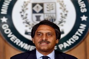 oing to war is not an option at all. Both countries need economic development and to focus on the welfare of their people," the Dawn on Monday quoted Pakistani amba­ssador Jalil Abbas Jilani as saying. (IE)