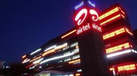 airtel 4g, airtel offer, airtel reliance, airtel jio, airtel rjio, reliance jio, airtel 4g free, free 4g data, free calling, airtel free calling, airtel free offer, airtel jio offer, airtel news, rjio news, jio news, telecom, telecom wars, tariff wars, tech news