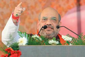 Amit Shah kicked off the UP election campaign on Saturday and critized the ruling Samajwadi party (SP) and also the Bahujan Samaj Party (BSP) for low development in the state. (PTI) Amit Shah kicked off the UP election campaign on Saturday and critized the ruling Samajwadi party (SP) and also the Bahujan Samaj Party (BSP) for low development in the state. (PTI)