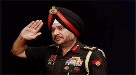 Lt General Ranbir Singh, who oversaw surgical strikes as DGMO, takes charge of Strike Corps