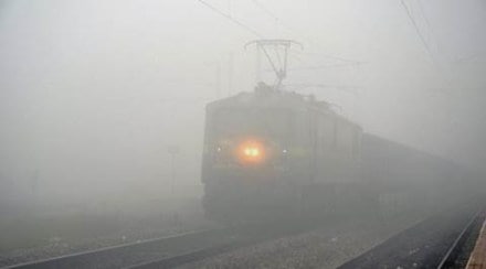 indian railway, fog, delhi for, ecr, east central railway, fog fighting device, firecrackers, how railways fight fog, suresh prabhu, narendra modi, railway news, india fog, delhi smog, india smog, financial express indian railway, fog, delhi for, ecr, east central railway, fog fighting device, firecrackers, how railways fight fog, suresh prabhu, narendra modi, railway news, india fog, delhi smog, india smog, financial express