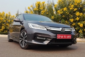 Honda Accord Hybrid Review