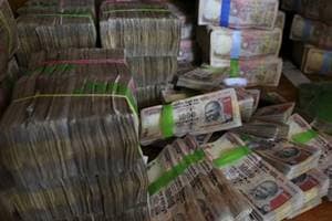 When Lalbhai's office was contacted, the real picture came into play. The entire cash surrendering saga came out as fake. This was confirmed by InUth web portal which took it upon itself to call the diamond merchant's office. (Source: PTI) When Lalbhai's office was contacted, the real picture came into play. The entire cash surrendering saga came out as fake. This was confirmed by InUth web portal which took it upon itself to call the diamond merchant's office. (Source: PTI)