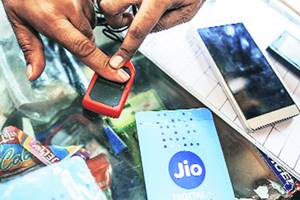 Adding an average of 6 to 10 million customers a day, Reliance Jio is expected to have about 35 million subscribers by the end of this month.