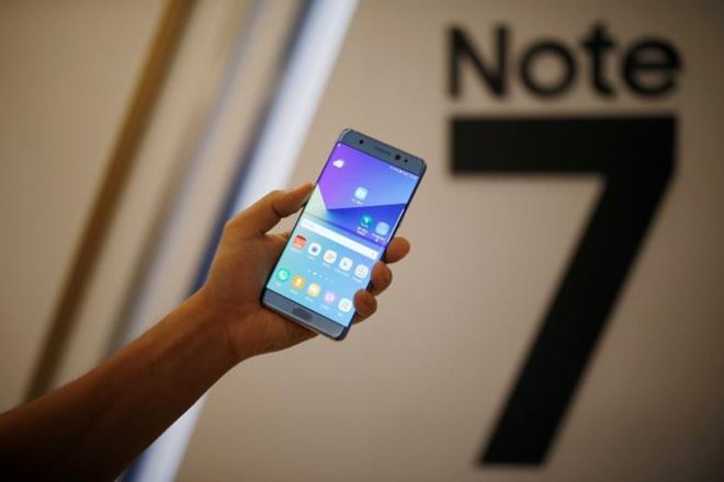 In a test conducted by the Korean Agency for Technology and Standards, it was found that electrodes of batteries installed in the Galaxy Note 7 were damaged, while some batteries missed insulation materials. (Reuters)