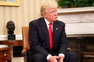 Don't look for a Trump appearance at the upcoming Feb. 26 broadcast - although, because he hungers for celebrity approval, he'd no doubt love to be asked. (AP)