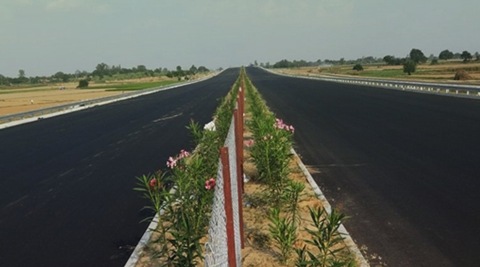 Agra-Lucknow expressway, facts of Agra-Lucknow expressway, agra expressway, lucknow agra expressway Agra-Lucknow expressway, facts of Agra-Lucknow expressway, agra expressway, lucknow agra expressway