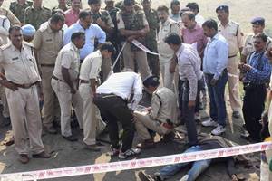 simi, simi encounter, bhopal encounter, anti terror squad, simi activists, bhopal encounter, sanjeev shami, simi men, simi unarmed, unarmed men, muslim simi, encounter killings, madhya pradesh encounter, mp encounter, mp simi