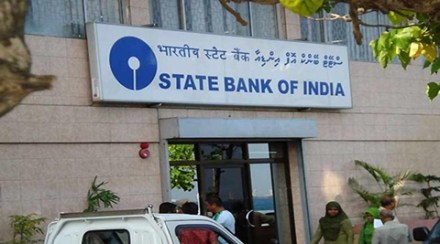 Digital transactions in banking sector going up: SBI Digital transactions in banking sector going up: SBI