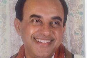 Subramanian Swamy did not support the statement of Jaitley where he said the currency ban will lead to cheaper elections and said it will only "make fighting elections more difficult". (Twitter)