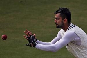 virat kohli, virat kohli ball tampering, kohli ball tampering, ball tampering faf du plessis, faf du plessis ball tampering, india england series, rajkot test, india news, cricket news