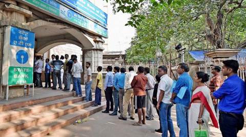 Demonetisation, Lon Queues, ATM, Cashless, Bank Holiday