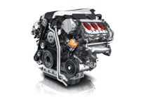  The powerful V6 petrol engine delivers ample performance and is a joy to drive 