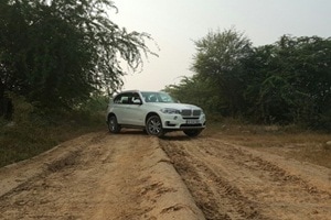 BMW X5 Review: Delhi-Jaipur-Delhi