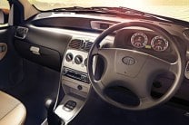  It comes with a powerful air conditioning system which cools the cabin quickly 