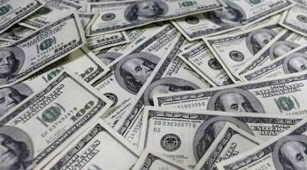 Venture Capital firms made 405 investments in India, worth $1.4 billion during 2016 as compared to 512 deals worth $2 billion in 2015. (Source: IE)