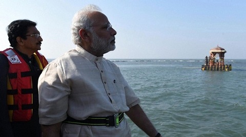 PM Modi, on his visit to the economic capital of the country, proposed the formation of a statue of the great Marathi warrior Shivaji. (PTI) PM Modi, on his visit to the economic capital of the country, proposed the formation of a statue of the great Marathi warrior Shivaji. (PTI)