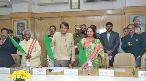 Railway Minister Suresh Prabhu along with Bandaru Dattatreya and K Kavitha flagging off the Wi-Fi service at Secundrabad and Hyderabad railways stations. (ANI)