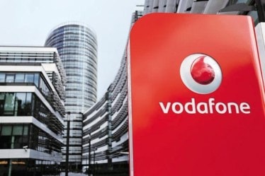 vodafone, vodafone data pack, vodafone 9gb, vodafone 27 gb, vodafone reliance jio, reliance jio, vodafone data, vodafone 4G, vodafone smartphone, vodafone offers