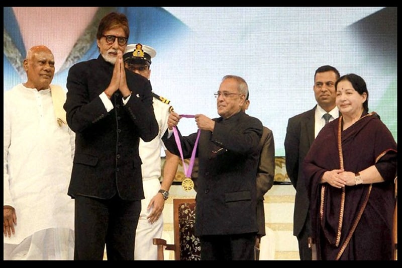 Jayalalithaa, Jayalalithaa death, jayalilthaa passes away Jayalalithaa health, amitabh bachchan, dharmendra, shahrukh khan, shah rukh khan, rajinikanth, jayalalithaa funeral, rajaji hall, amma funeral, bollywood, actors, paresh rawal, shatrughan sinha, dhanush, Jayalalithaa movies, amma, amma death, rip amma, amma passes away, Jayalalithaa films, Jayalalithaa heart attack, apollo hospitals indian politics, indian news, Jayalalithaa dead, Dead Jayalalithaa, Jayalalithaa politician, Jayalalithaa actress, AIADMK, Jayalalithaa actress, actress Jayalalithaa, Amma, Amma News, Amma Latest News, Tamil Nadu, Apollo Hospital, Jayalalithaa Biography