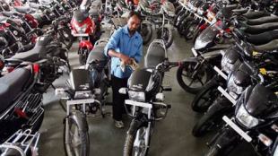 Demonetisation, Retail, Bajaj Auto, two-wheelers, Retail Sales