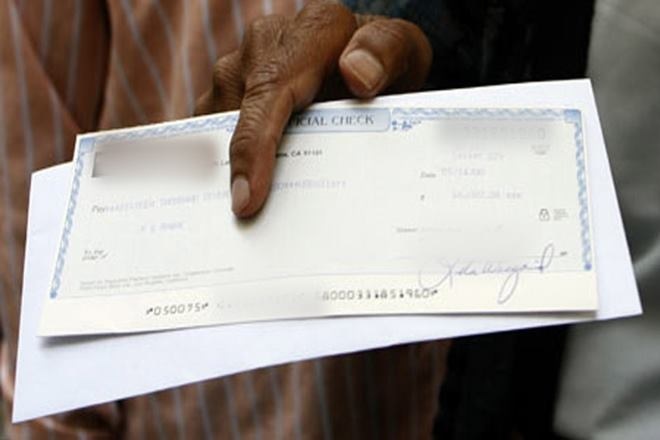 Parliament on Wednesday passed the Payment of Wages (Amendment) Bill, 2017, which allows an employer to pay wages of less than R18,000 a month by cheque or digitally to bank accounts Parliament on Wednesday passed the Payment of Wages (Amendment) Bill, 2017, which allows an employer to pay wages of less than R18,000 a month by cheque or digitally to bank accounts