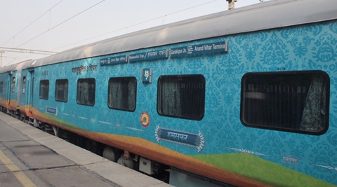 humsafar express, humsafar express interior, humsafar express features, humsafar express specification humsafar express, humsafar express interior, humsafar express features, humsafar express specification