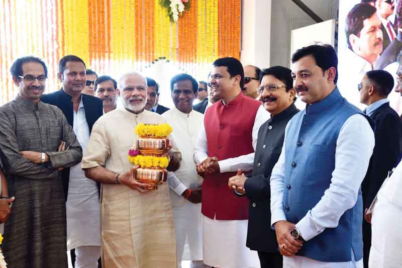 narendra modi, narendra modi in mumbai, modi in mumbai, bhoomi pujan, hovercraft, jal pujan, modi images
