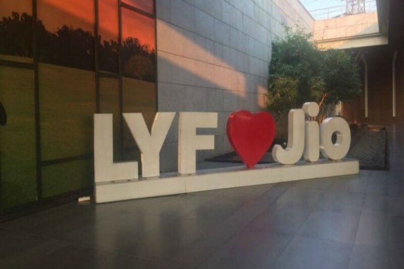 Reliance, Reliance Jio, Reliance Jio SIM, Reliance Jio SIM Rjio, Rjio, Reliance free data, Mukest Ambani, Mukesh Ambani speech, Myjio,